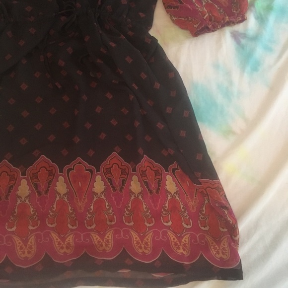 Shear patterned dress size medium - Picture 2 of 5